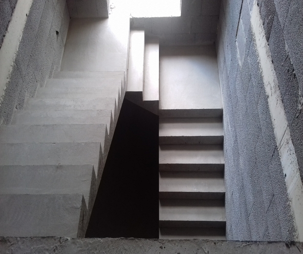 Монолитная бетонная лестница